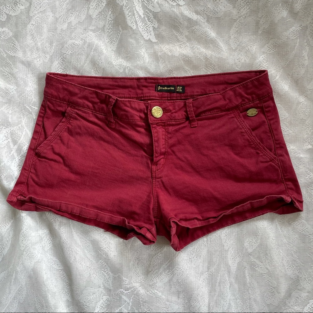 Stradivarius | red cotton shorts, US 6